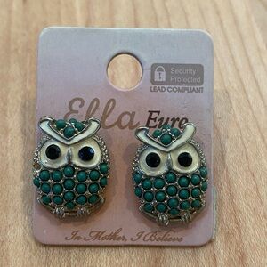 Ella stud owl earrings